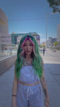 Load and play video in Gallery viewer, Vivid green Colorditioner
